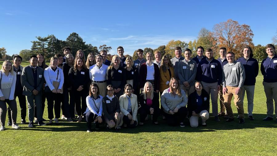 A large group of hospitality students visited two private clubs in Minnesota to meet with CMAA leaders, including the CMAA Midwest Chapter.